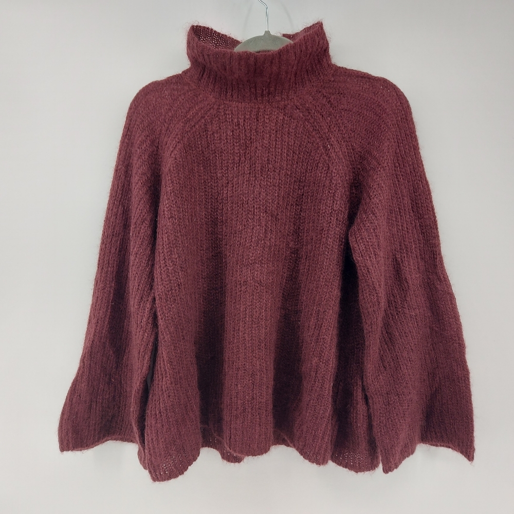 Naadam Mohair Wool Flare Sleeve Turtleneck Sweater Size Small Oversized